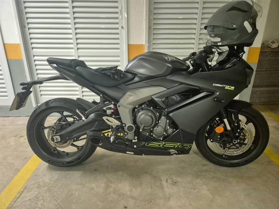 TRIUMPH DAYTONA 660 TRIUMPH DAYTONA 660